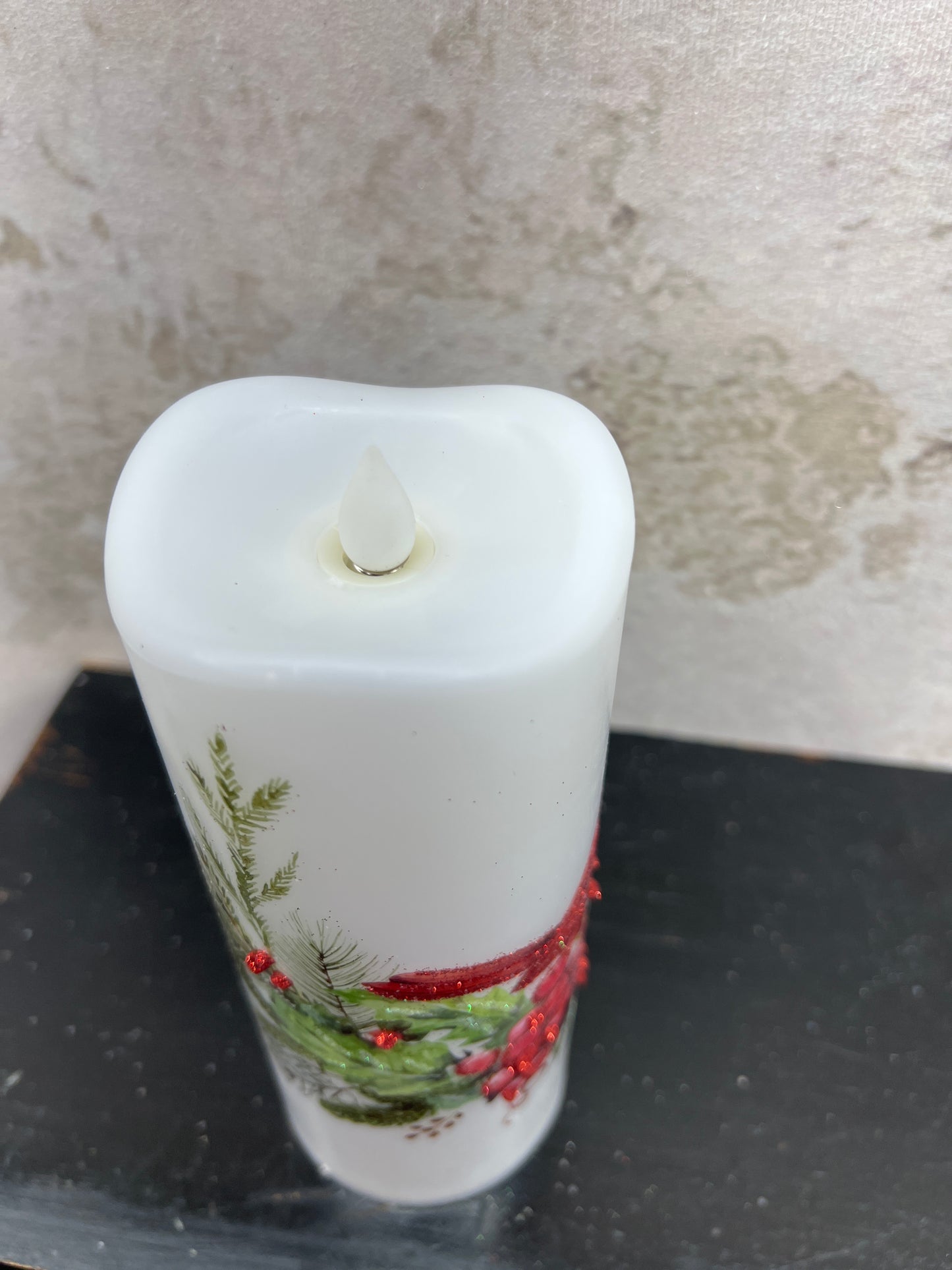 LED/BTY/TMR CARDINAL W/BERRIES FAUX CANDLE MTX71464 RGAS