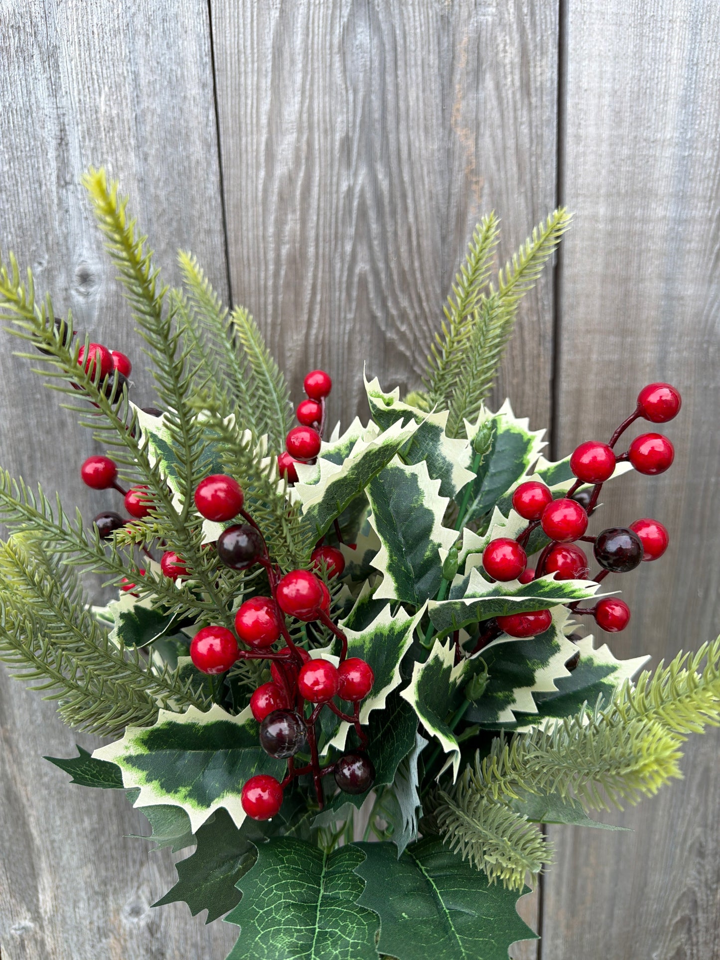 XMAS MIX PINE/BERRY BUSH 44681