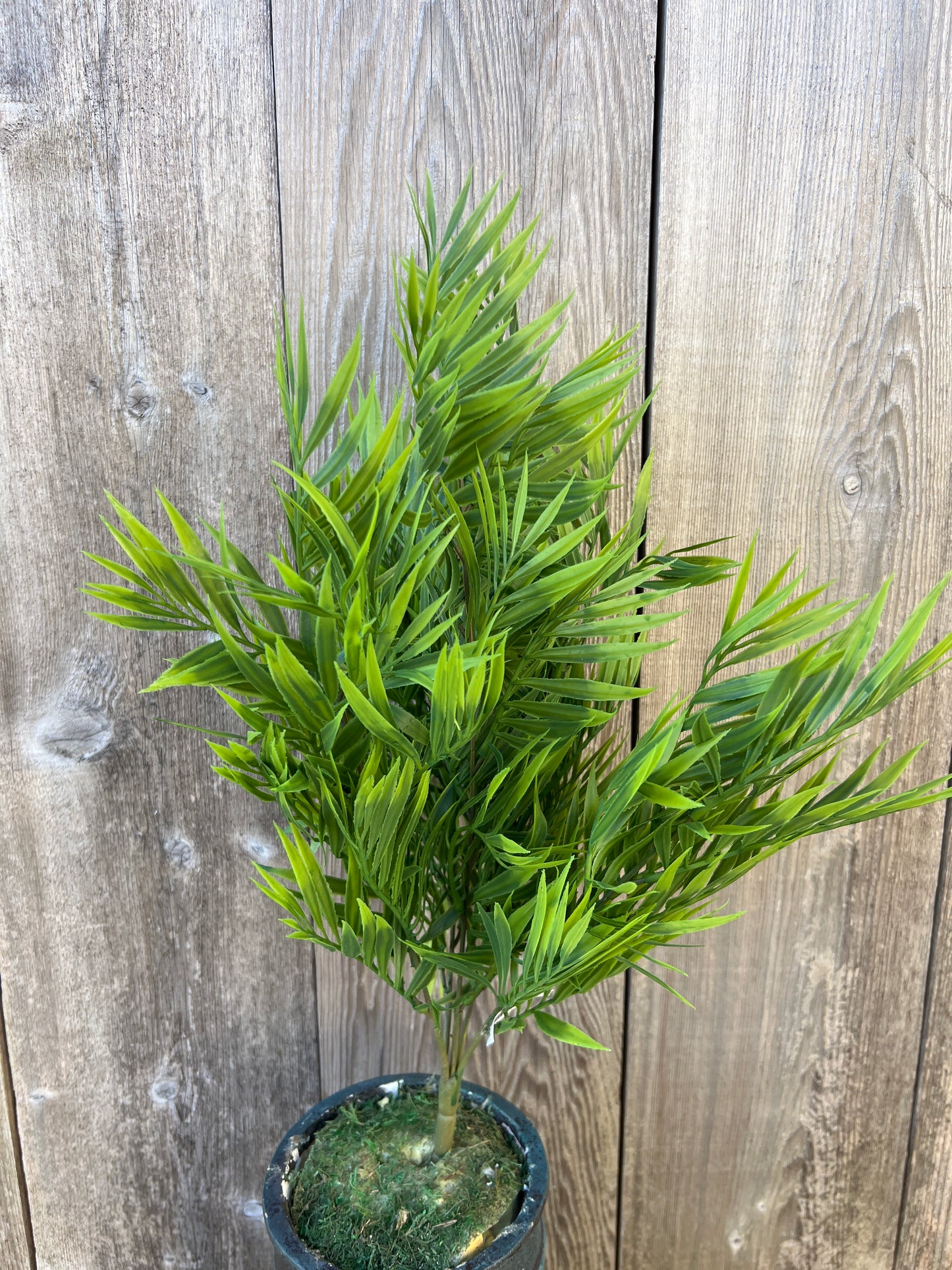 PLASTIC LVS BUSH 84102