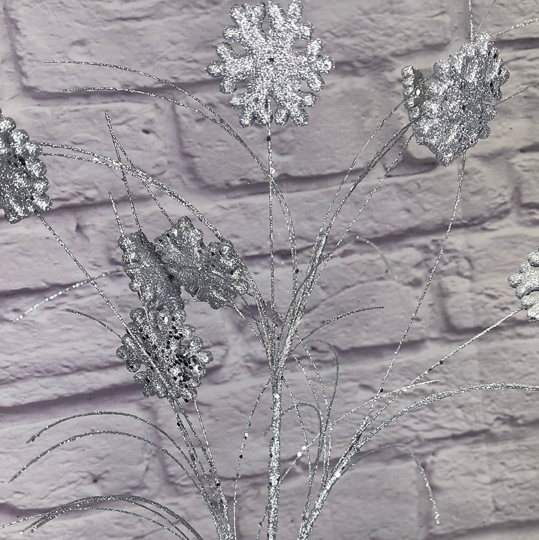 Glittered Mini Snowflake Spray MTX68964SIL
