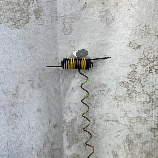 Bumble Bee Stake  S9041