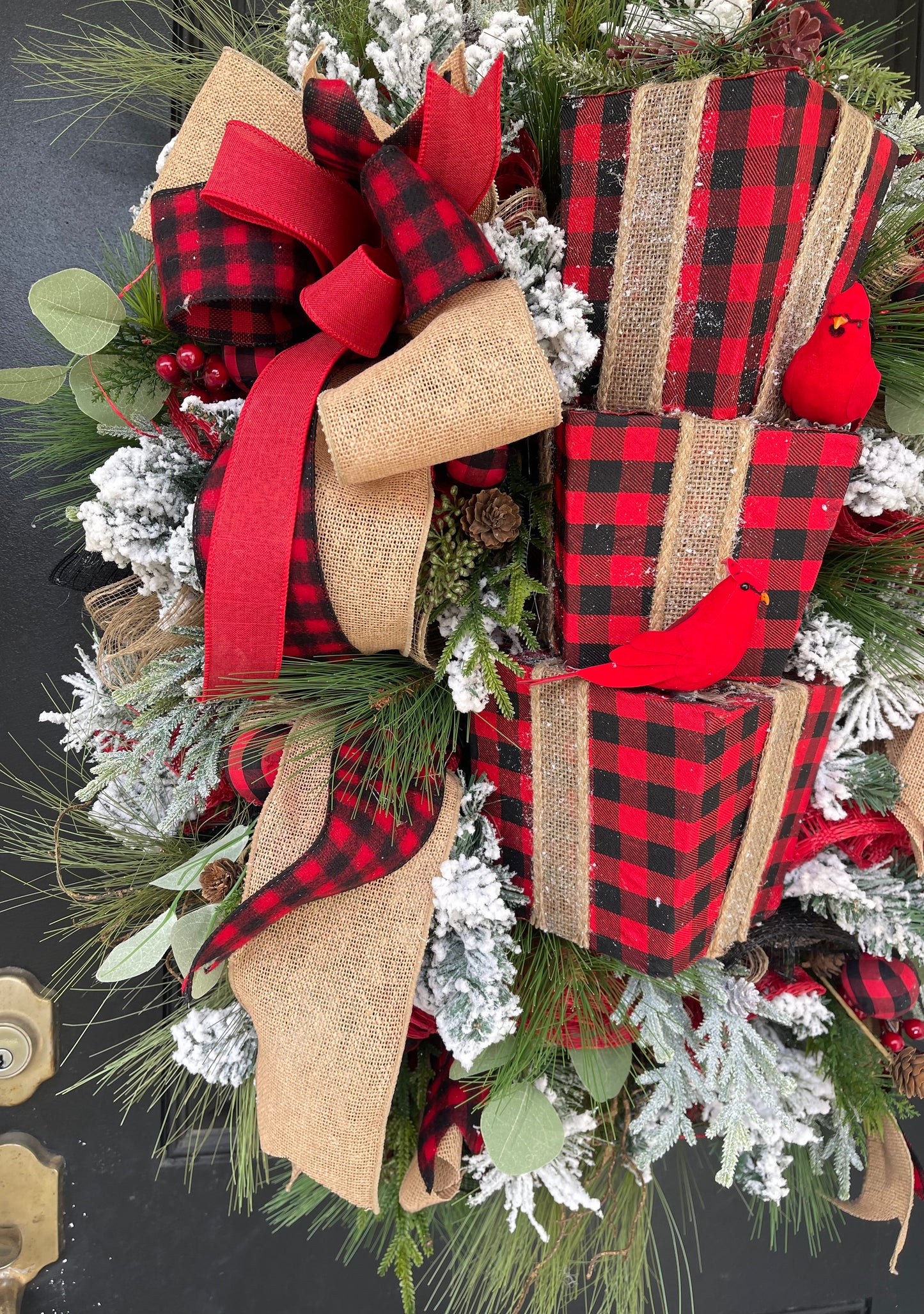 Plaid present wreath