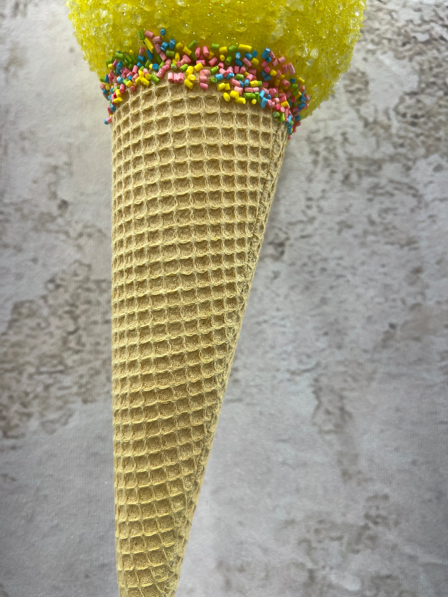 Orn Ice Cream 63394YW
