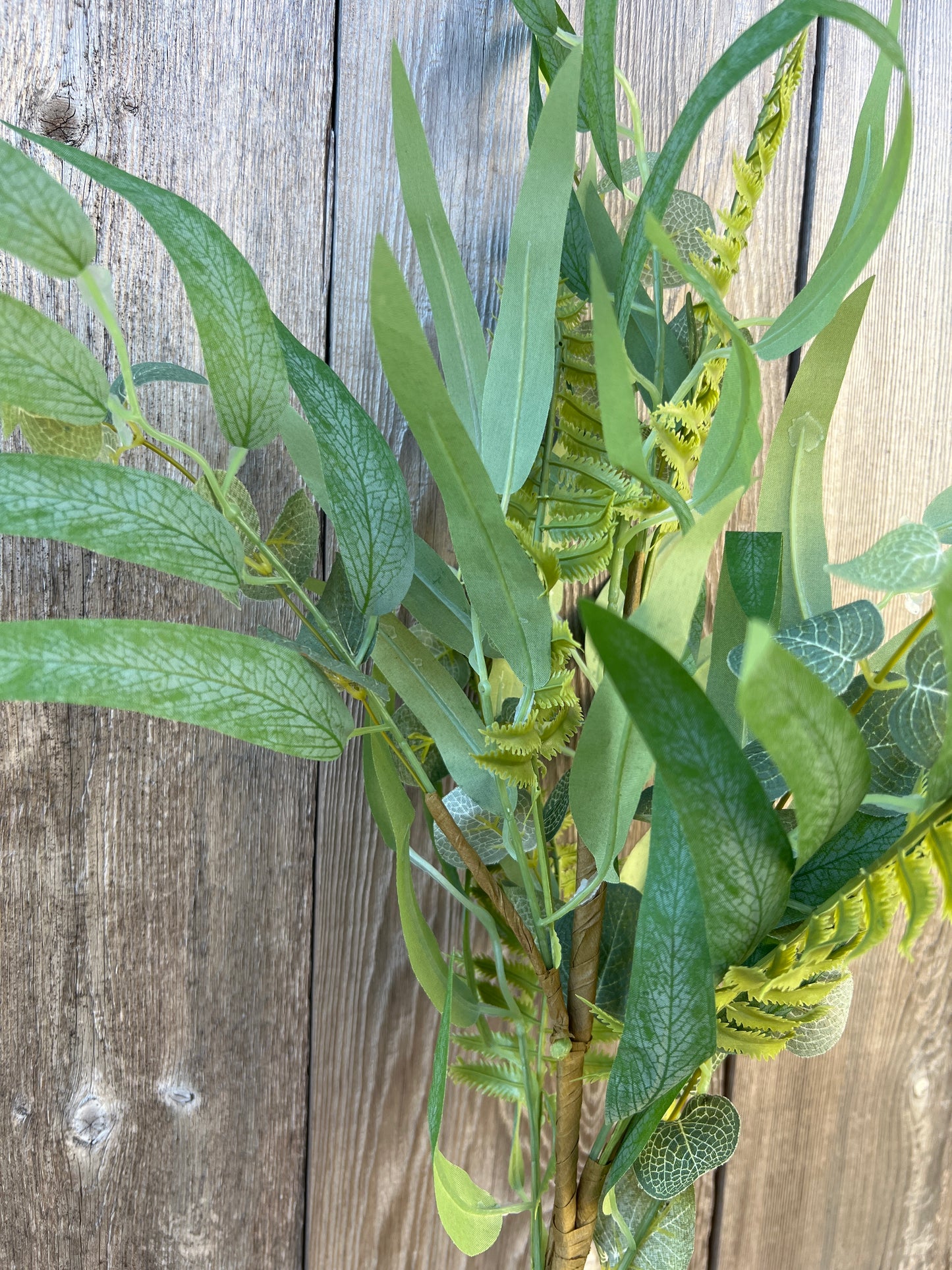 MIXED EUCALYPTUS SPRAY 65375