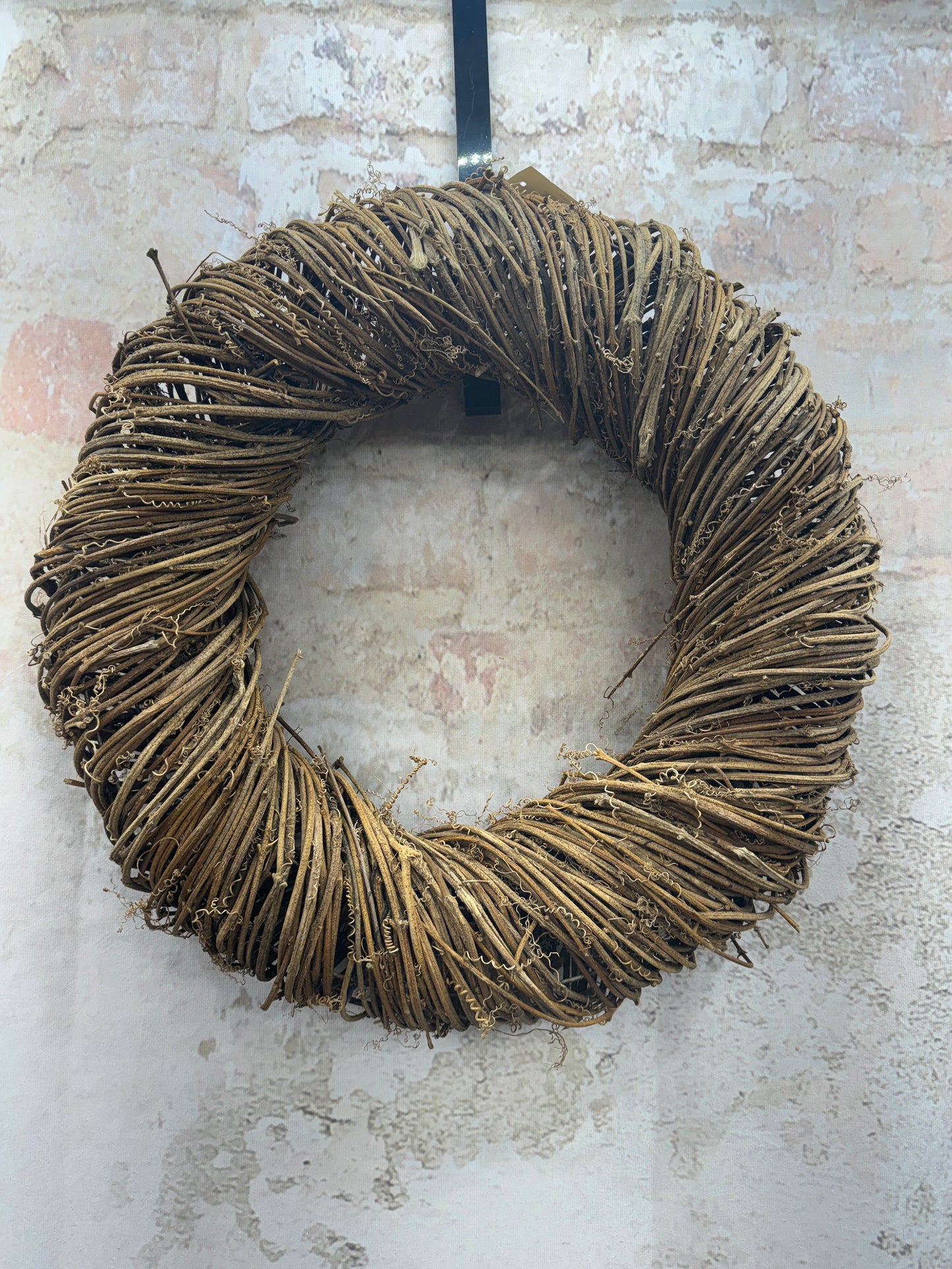 Vine Wraped Wreath SA17527