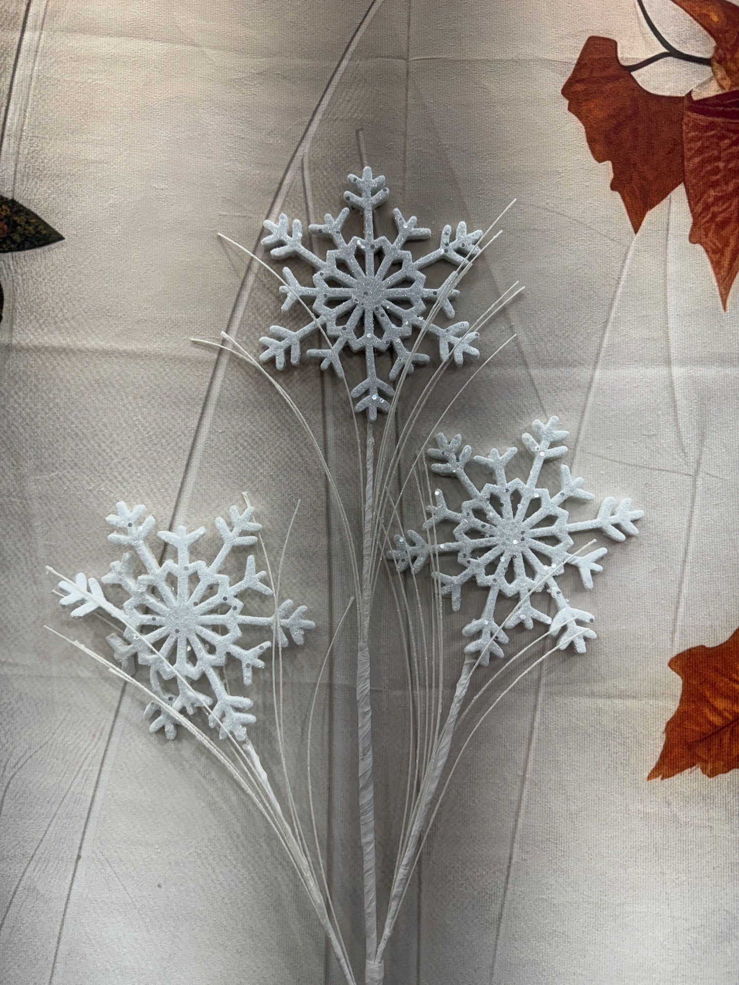 SNOWFLAKE SPRAY 64494-WT