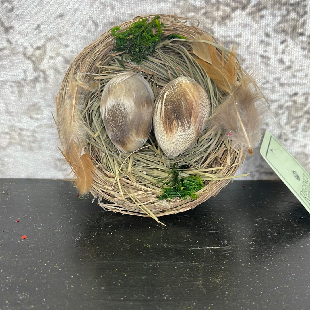 FEATHER EASTER EGG IN NEST MT25976