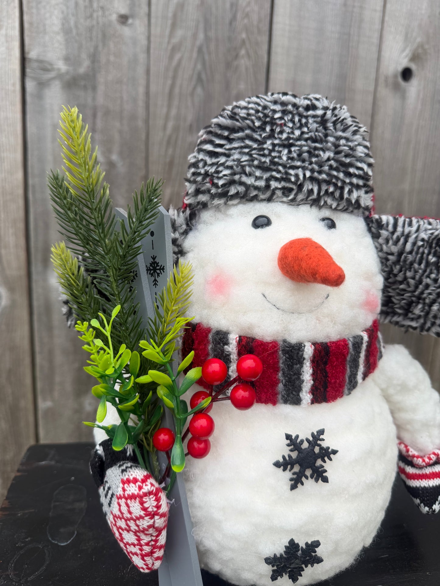 SUGAR SNOWMAN WITH SLED OSW236877-2