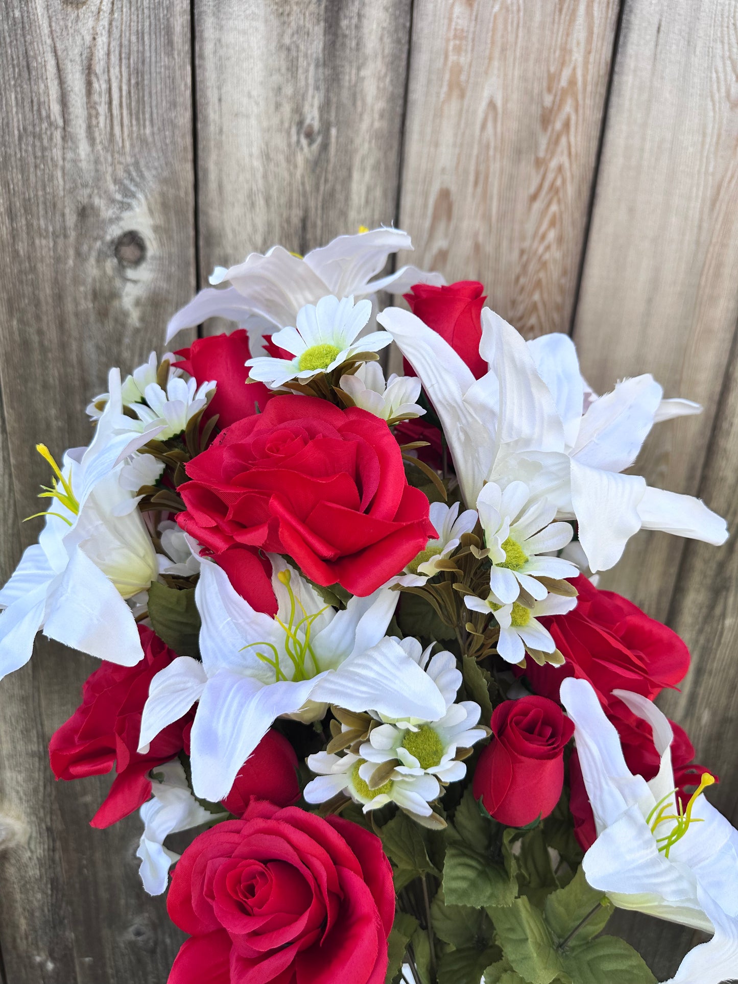 Lily Rose Mixed Bush 80802-RDWT