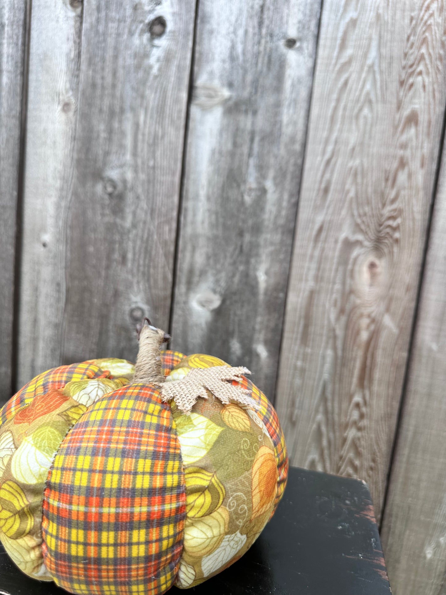 PLUSH PATCHWORK PUMPKIN F2627