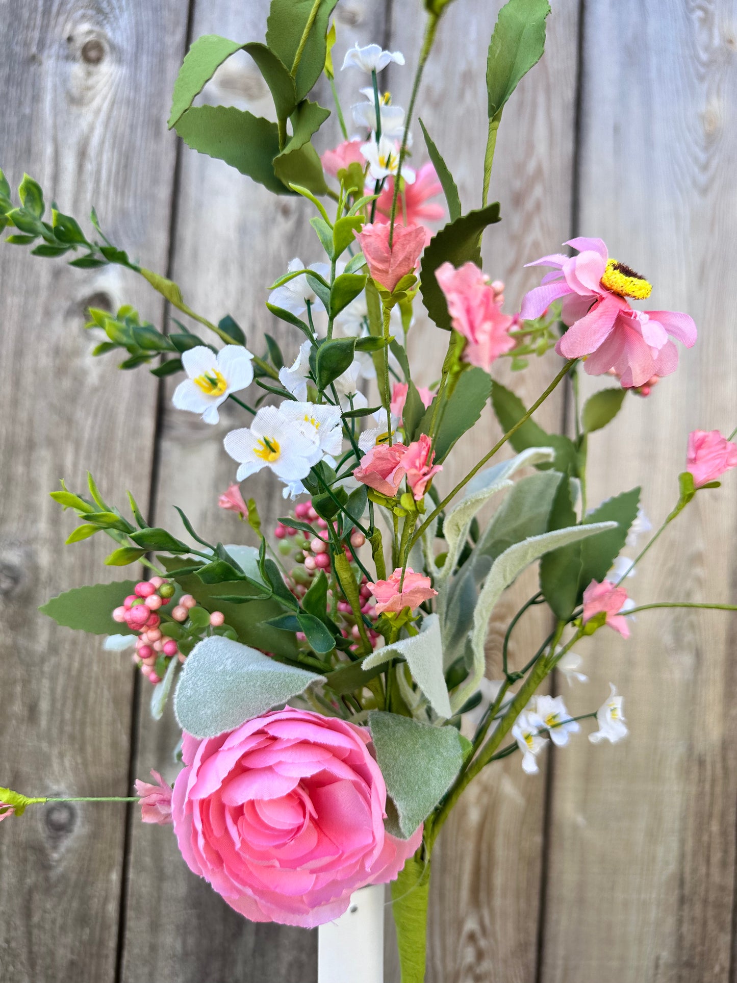 RANUNCULUS DAISY SPRAY 63933