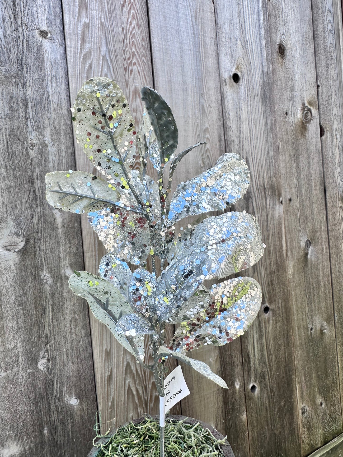 Glitter Laurel Fern Pick XP55839-110