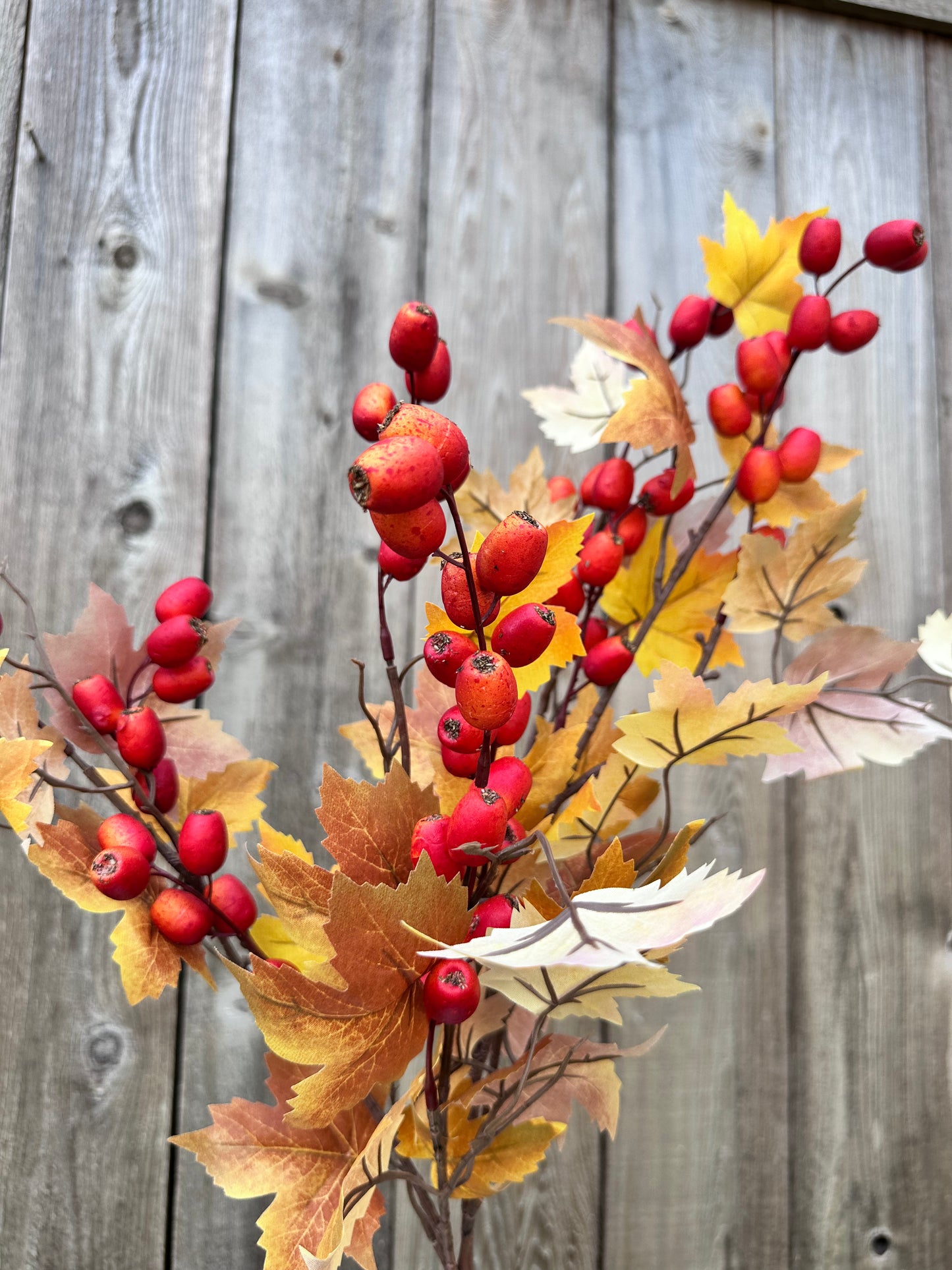 Fall Leaves Berry Spray 84155
