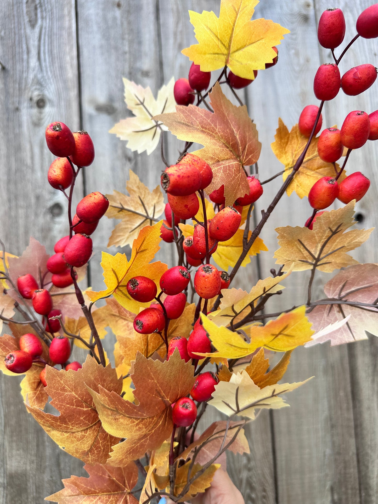 Fall Leaves Berry Spray 84155