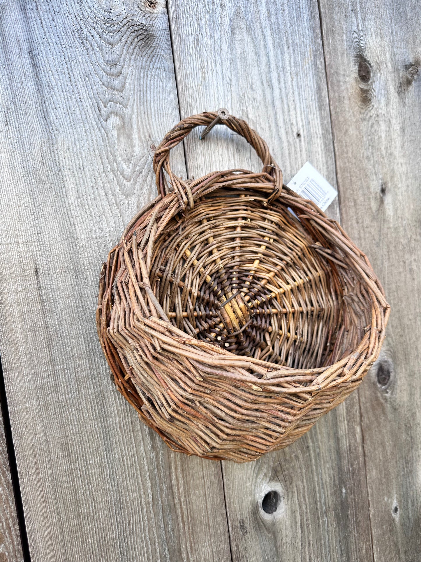 Half Ring Hanging Willow Basket 570363
