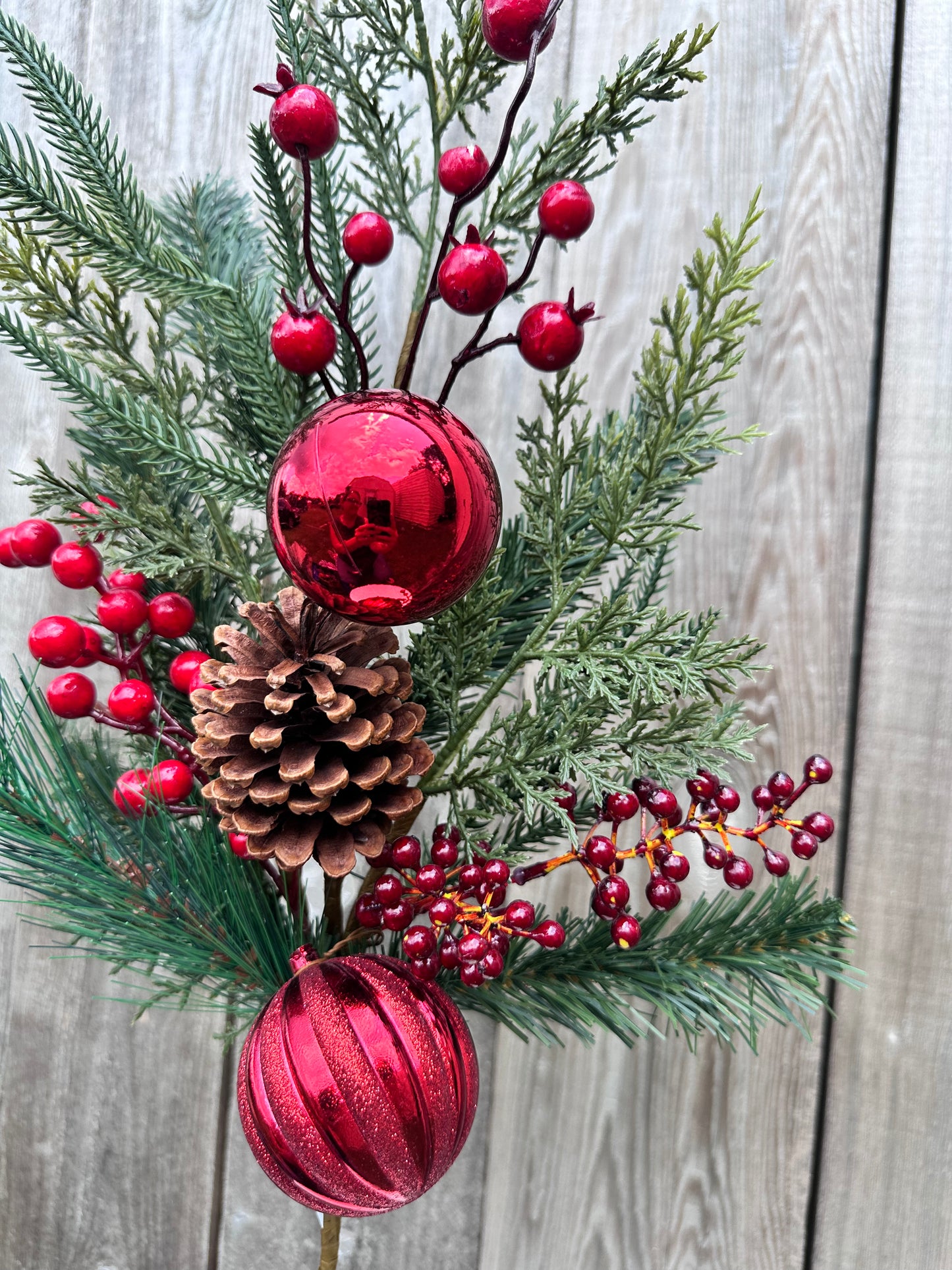 MIXED PINE BALL BERRY 23049