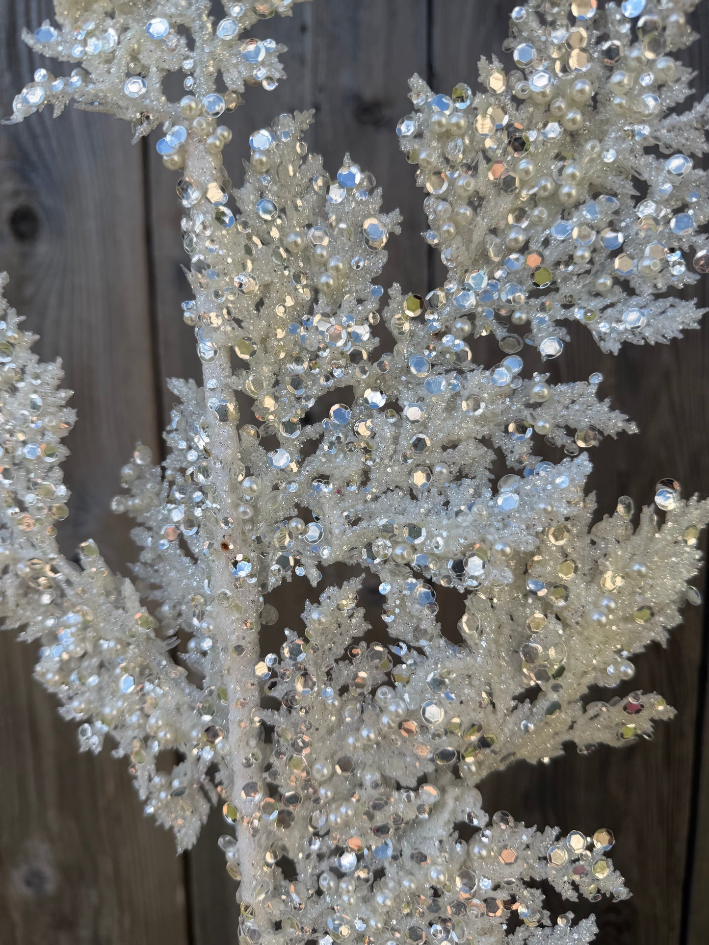 27.5 IN GLITTER SEQUIN PEARL 40341-WT