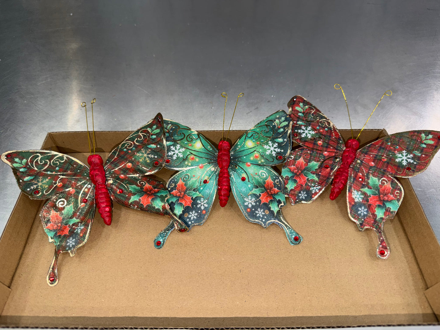 3ast butterflies with clip SET OF SIX 54201