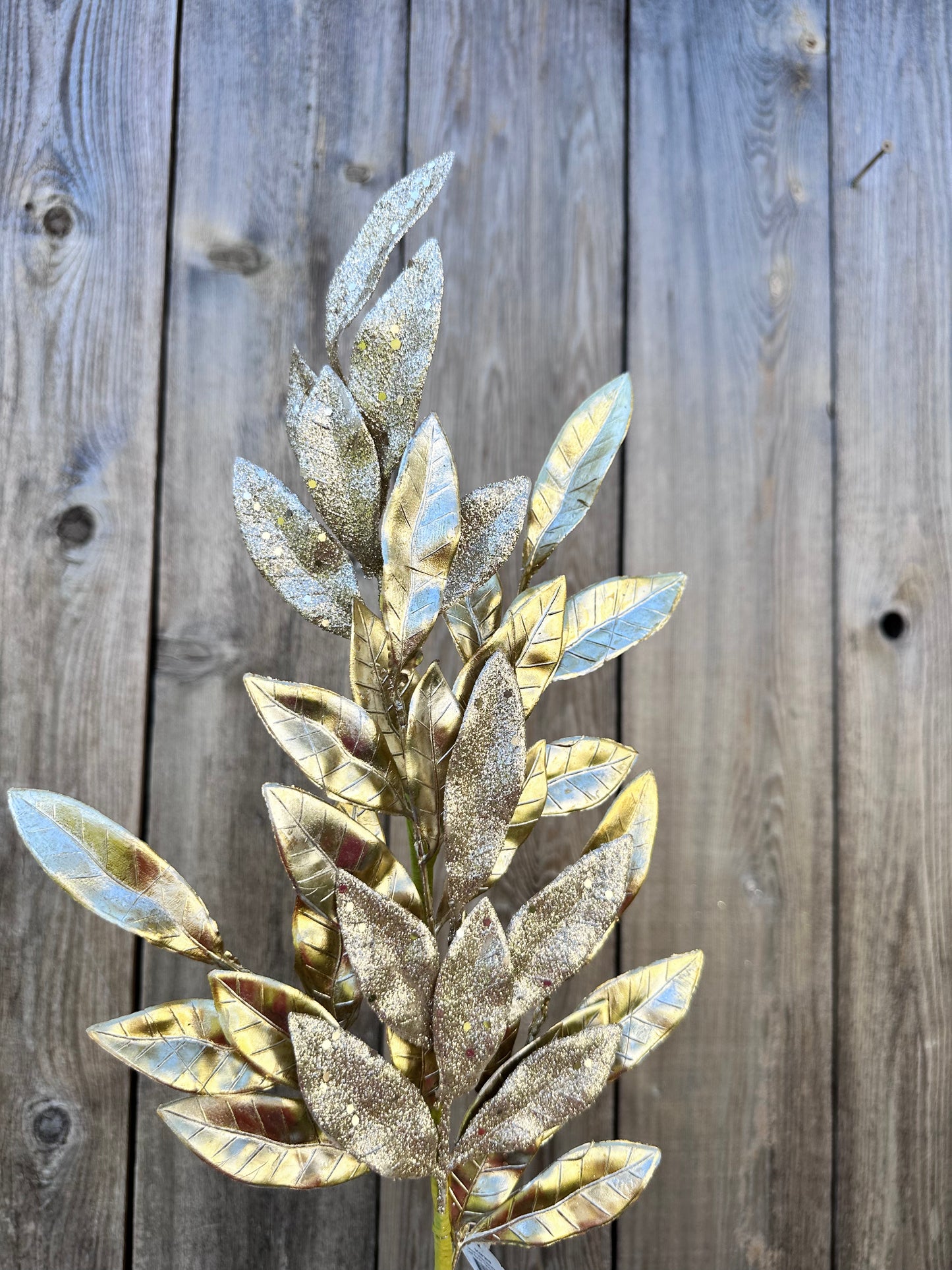 MIXED GLITTER METALLIC BAY LEAF SPRAY DCSP3618