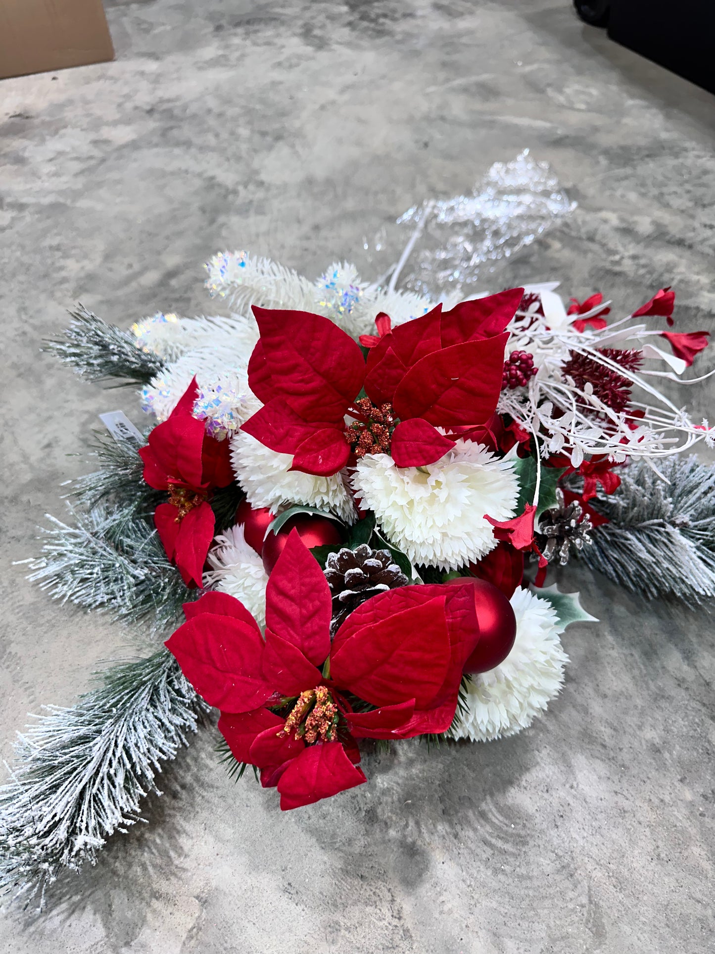 CHRISTMAS CEMETERY KIT