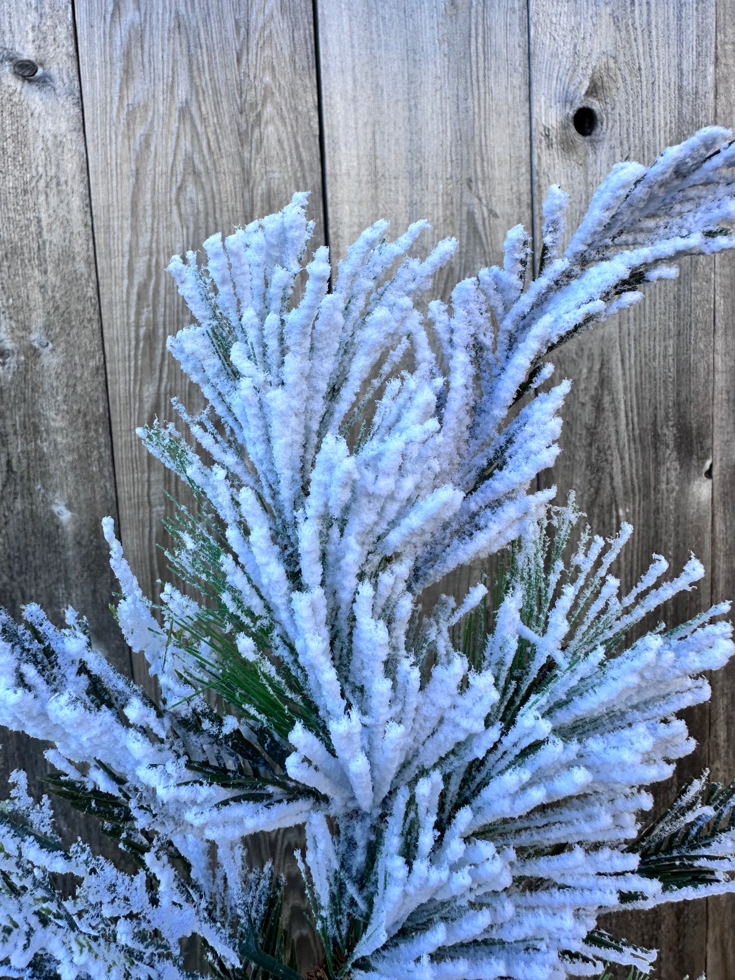 Flocked Pine Pick H18 85876SP18