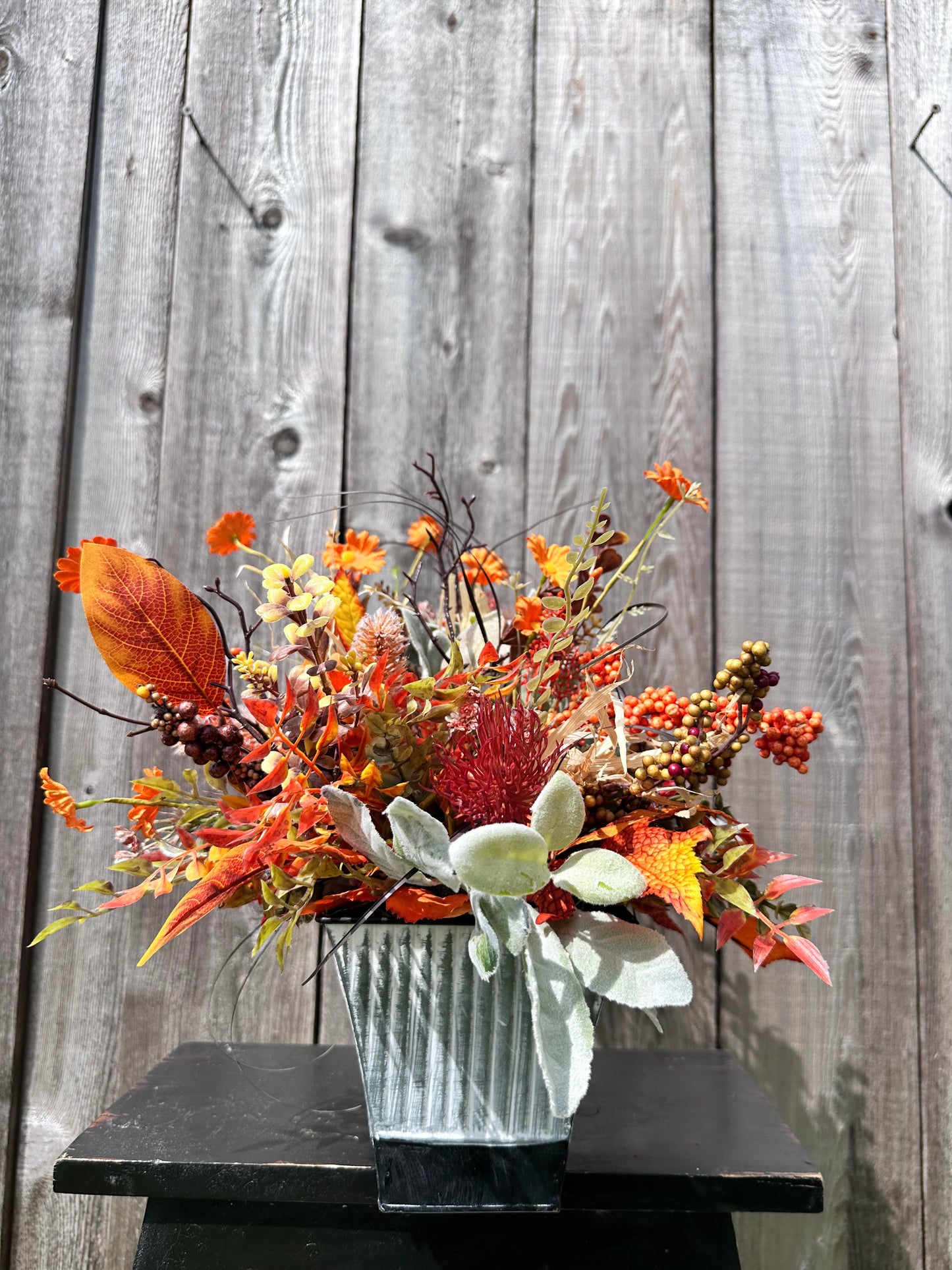 FALL FOILAGE CENTERPIECE