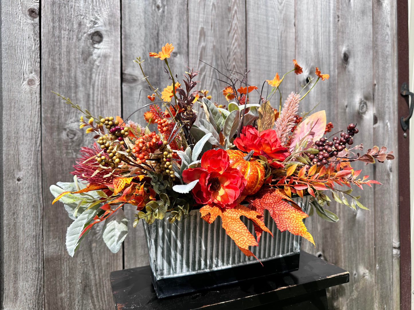 FALL FOILAGE CENTERPIECE