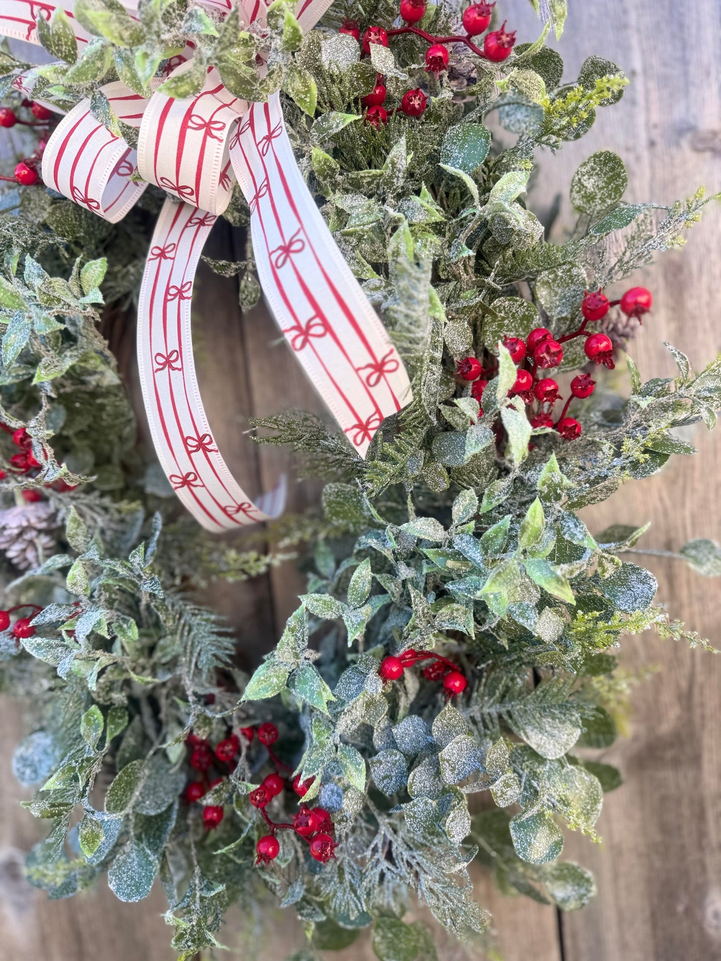EUCALYPTUS GARLAND WREATH