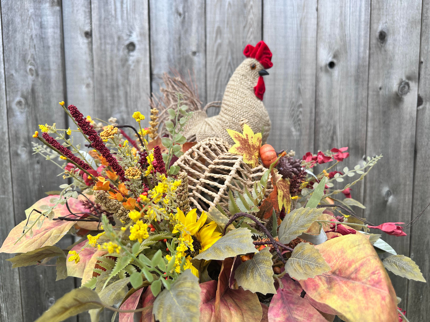 FALL ROOSTER CENTERPIECE