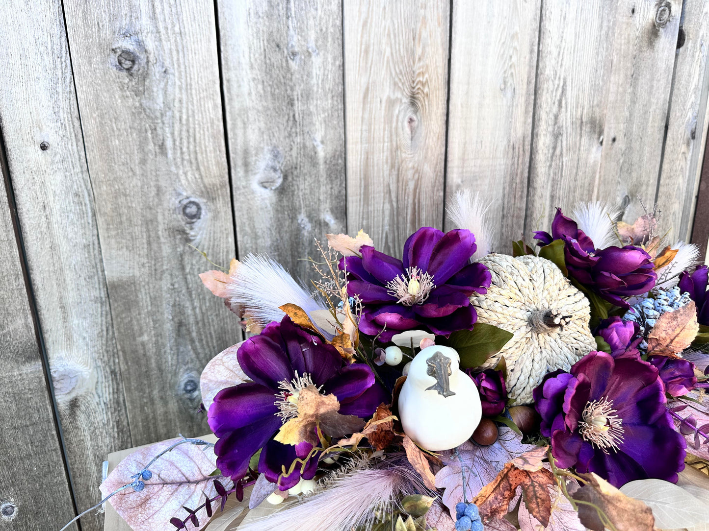PURPLE MAGNOLIA FALL CENTERPIECE
