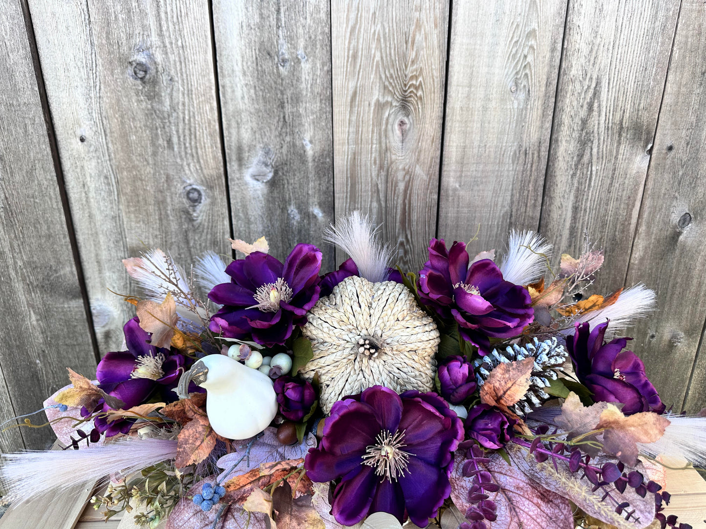 PURPLE MAGNOLIA FALL CENTERPIECE