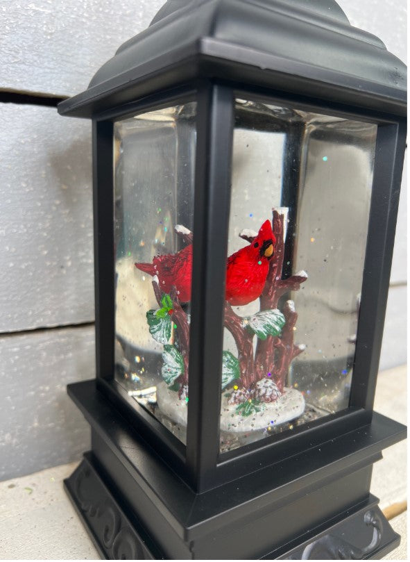 Cardinal Lighted Water Lantern 9.5" 3700784