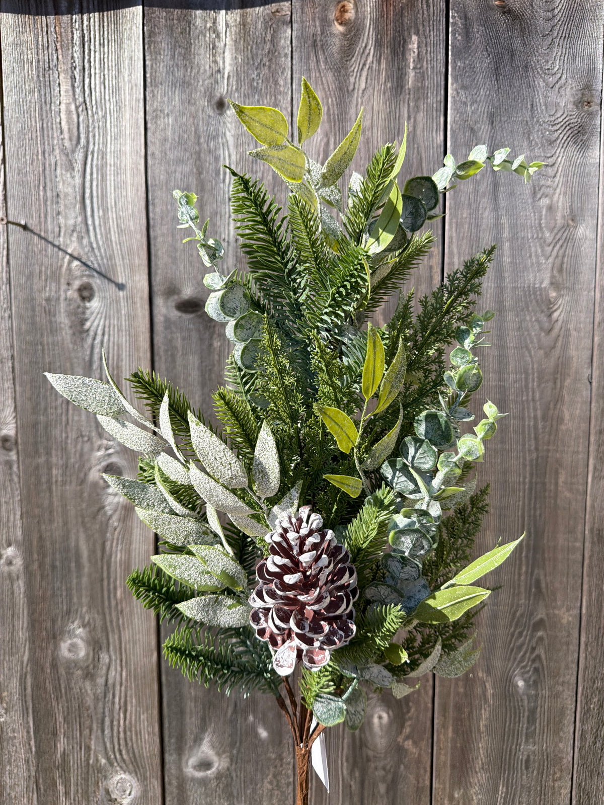 34 IN PLASTIC LVS PINE PINECONE   85769