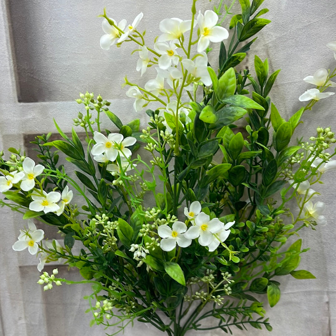 MINI FLOWER LEAF BUSH 32025WT Jam Designs and Supplies