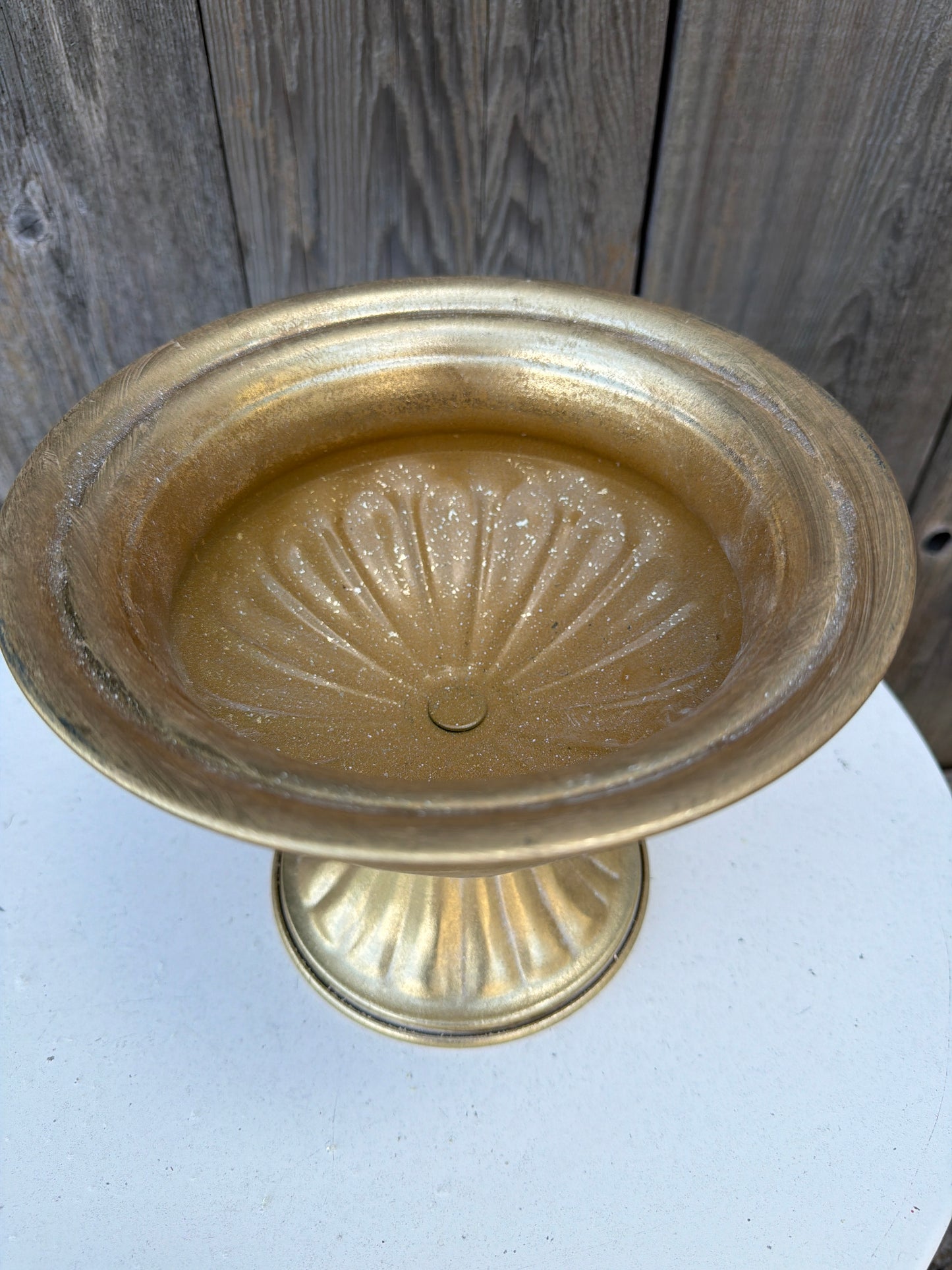 Imperial Urn    HM8013