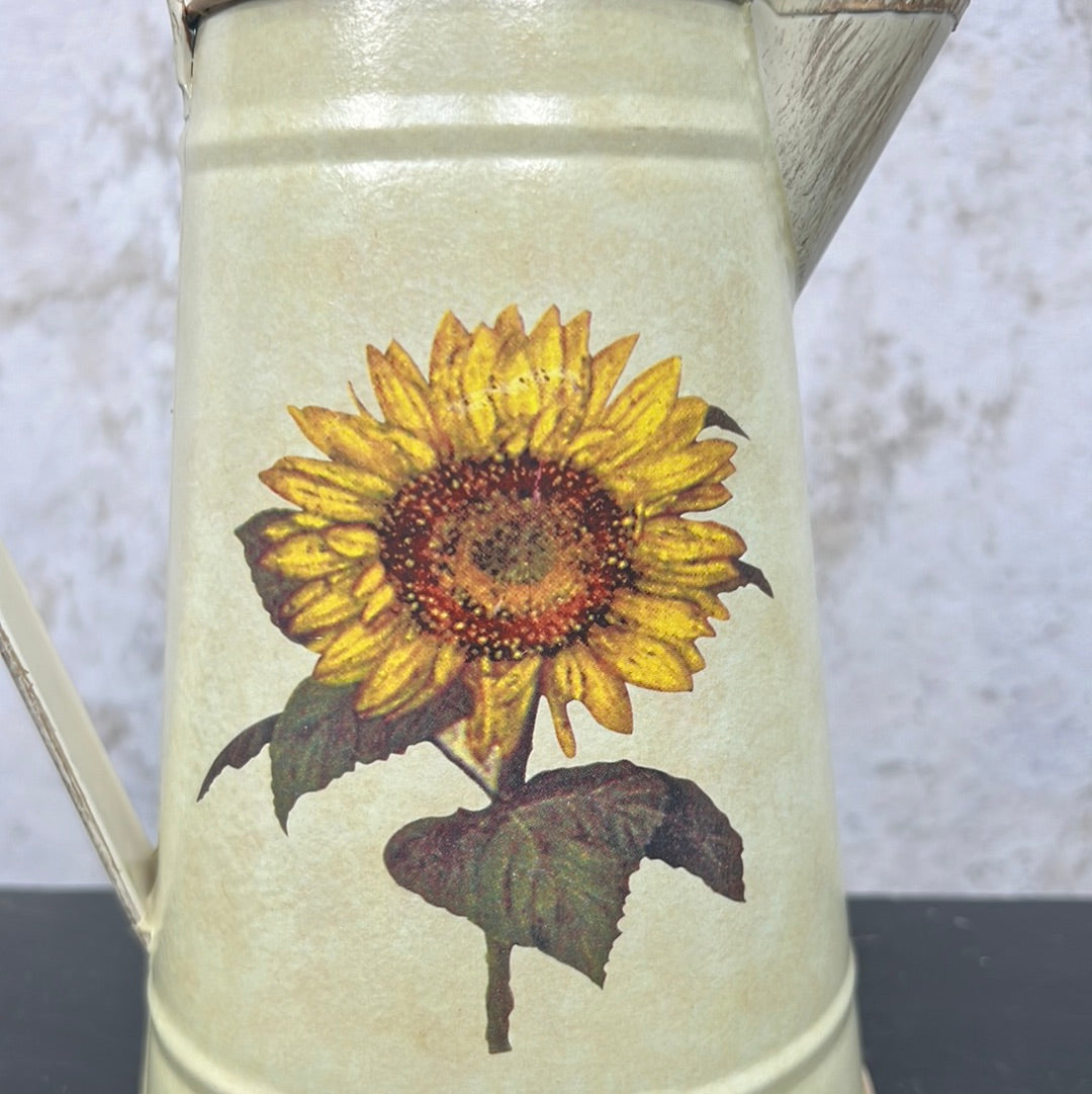 Sunflower Watering Can    IW500