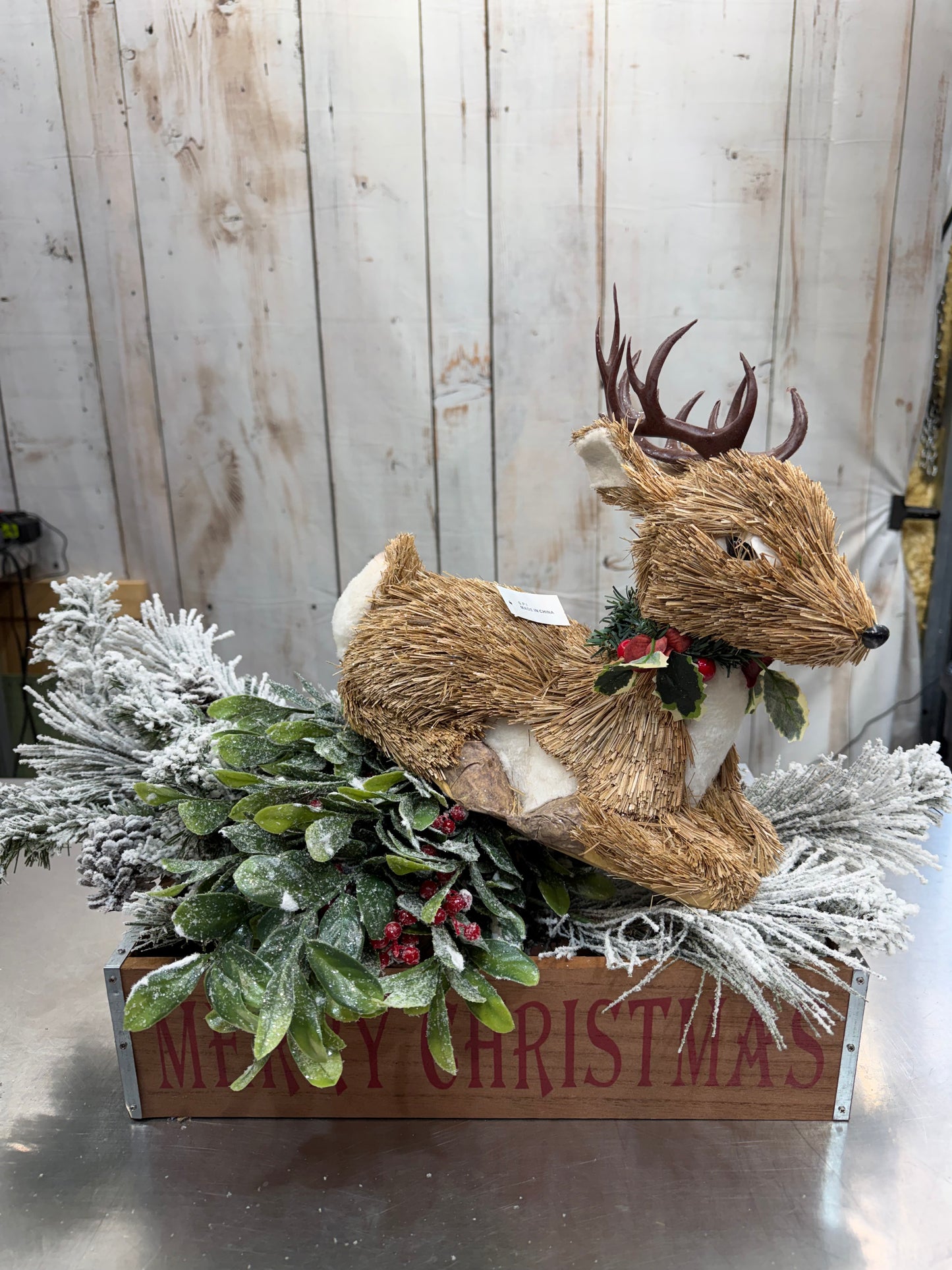 DEER IN MERRY CHRISTMAS BOX KIT