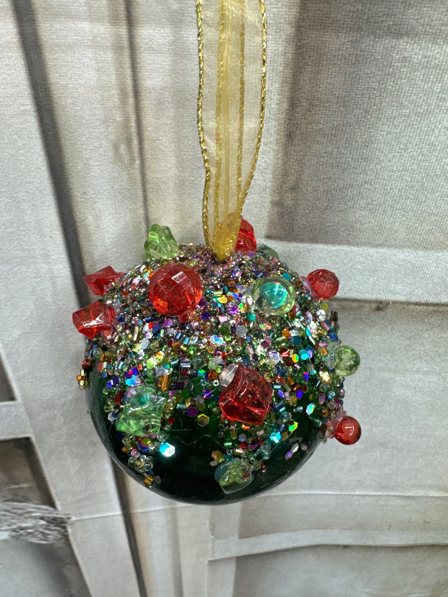 BEAD/GLITTER BALL ORNAMENT    XJ437106