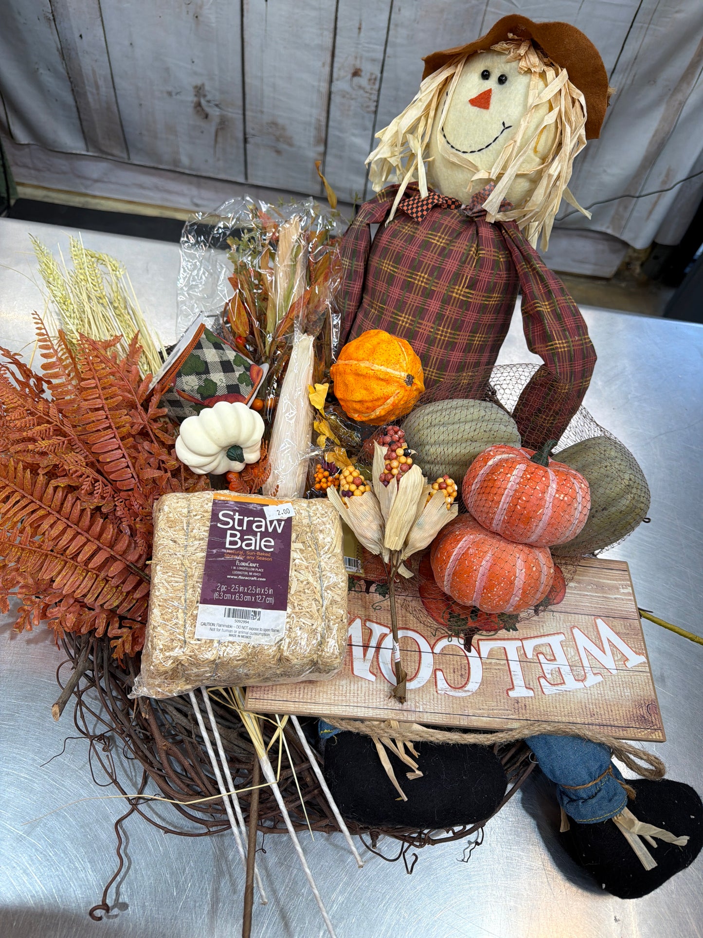Welcome sign and Scarecrow kit