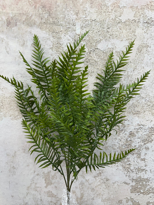 PLASTIC FERN BUSH    FG662430