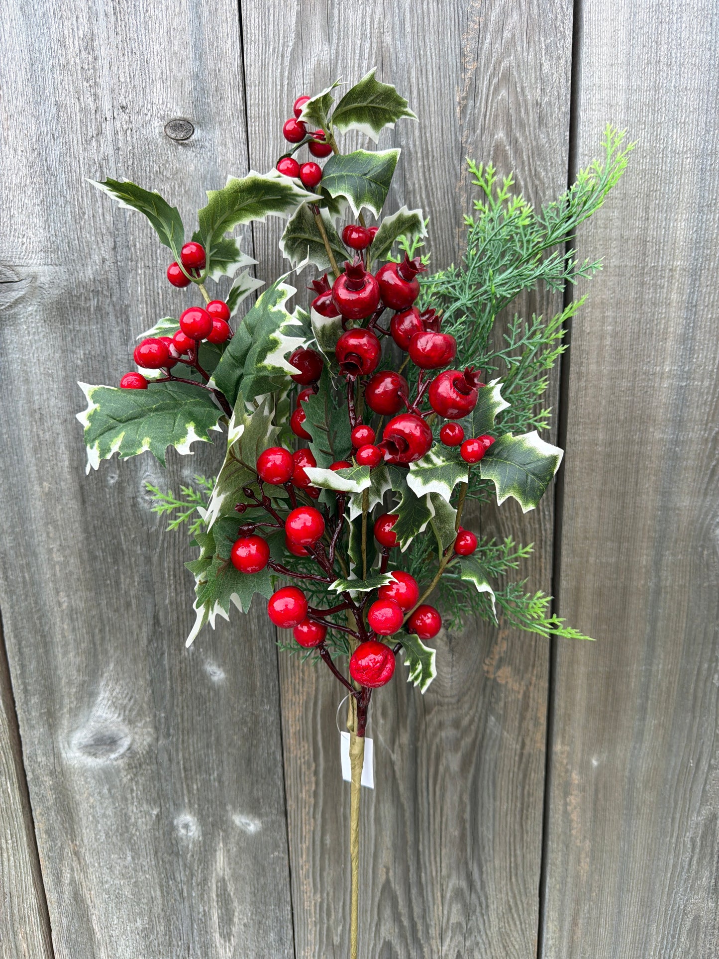 HOLLY PINE SPRAY   26221