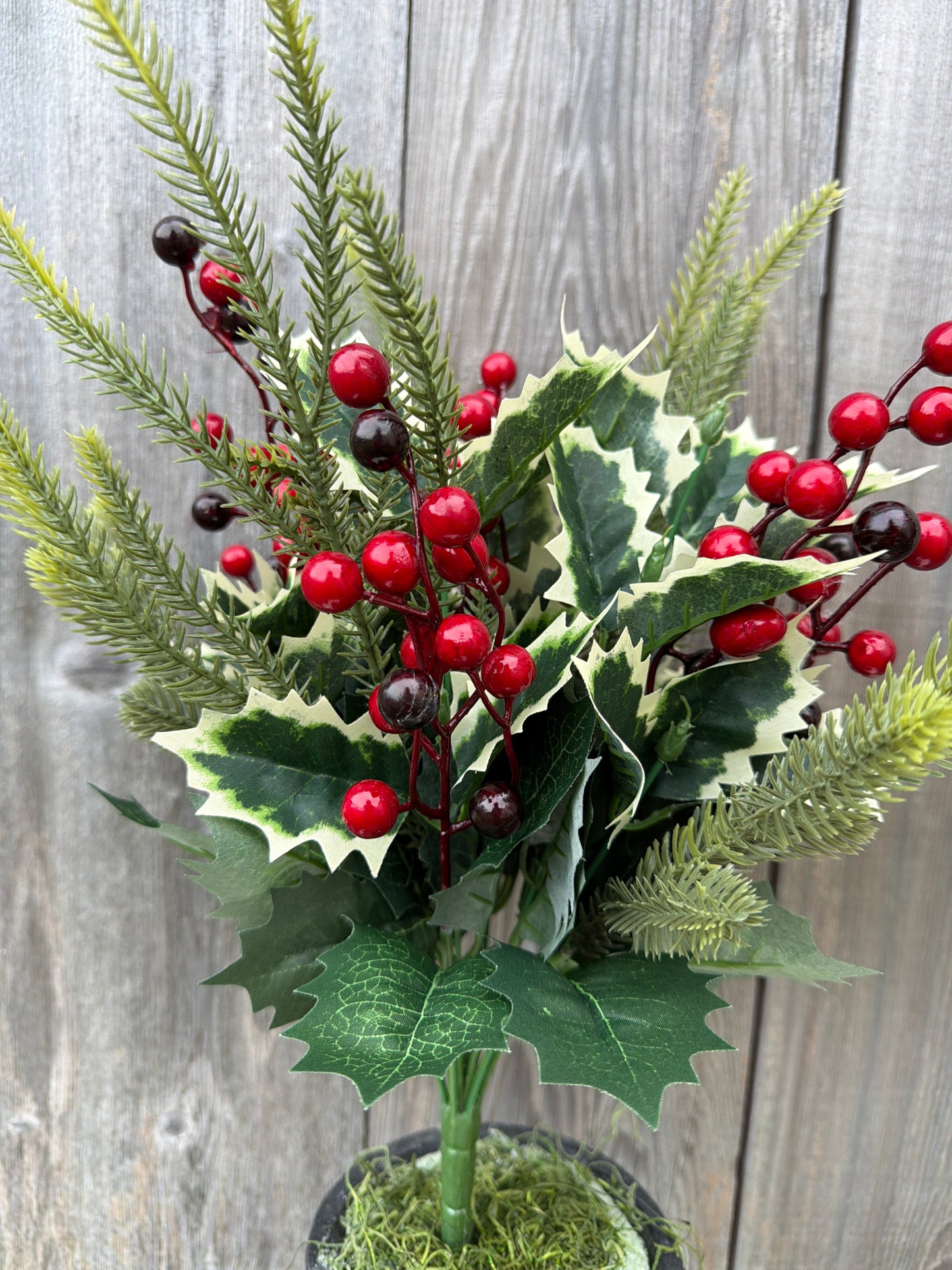 XMAS MIX PINE/BERRY BUSH   44681