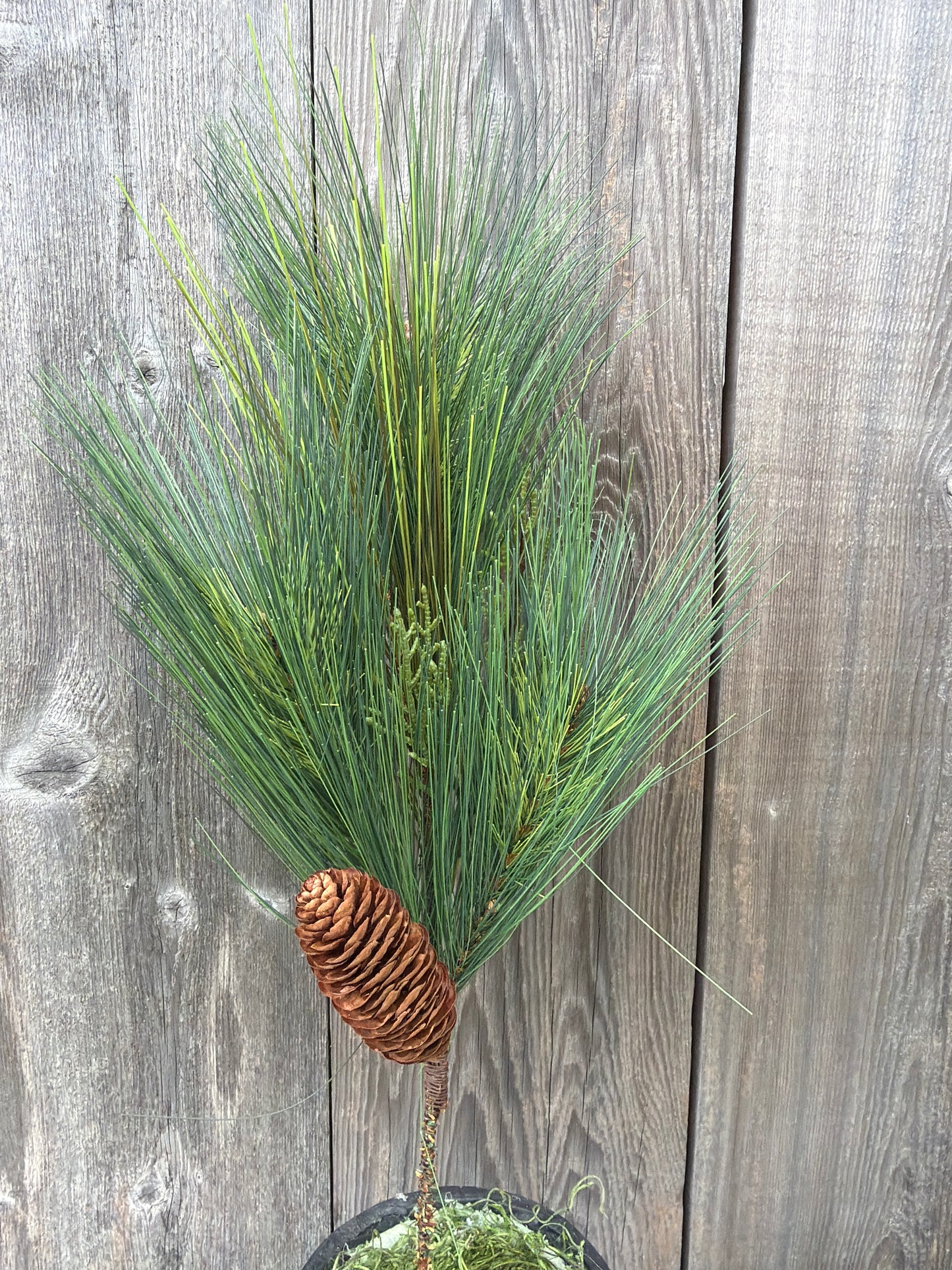 PVC LONG NEEDLE CEDAR PICK   39105