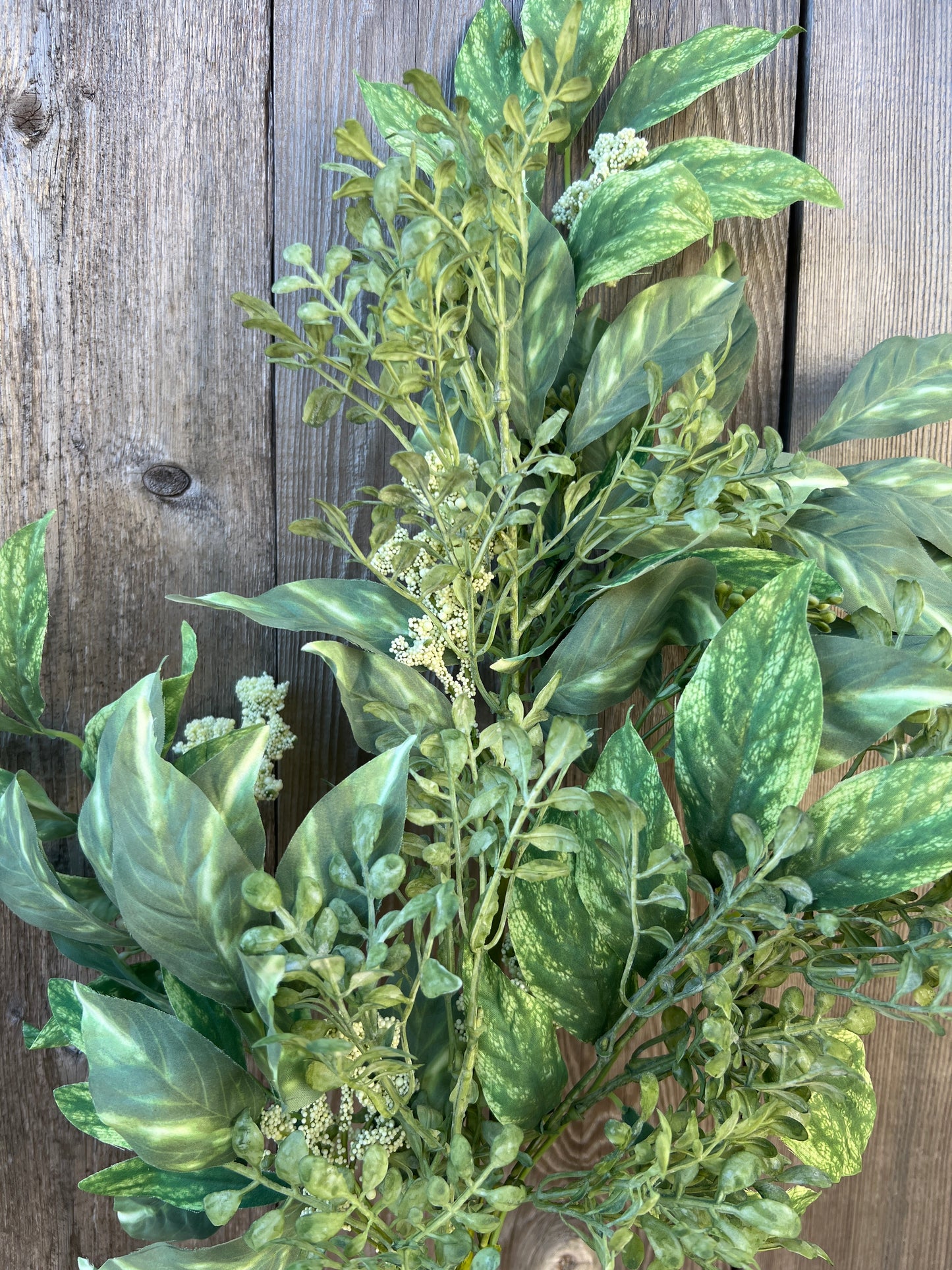 MIXED FOLIAGE SPRAY   65482