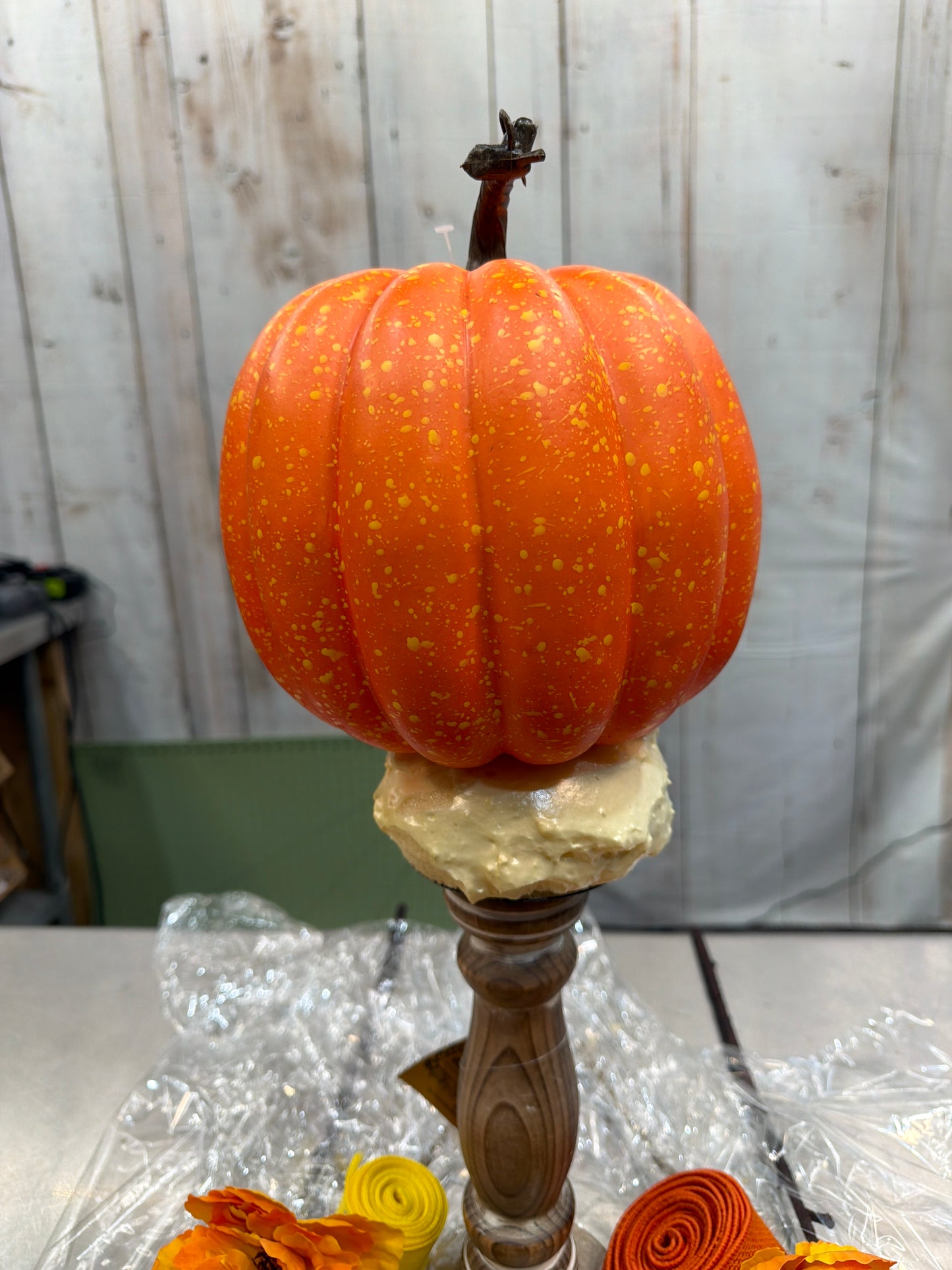 Light Pumpkin Candlestick