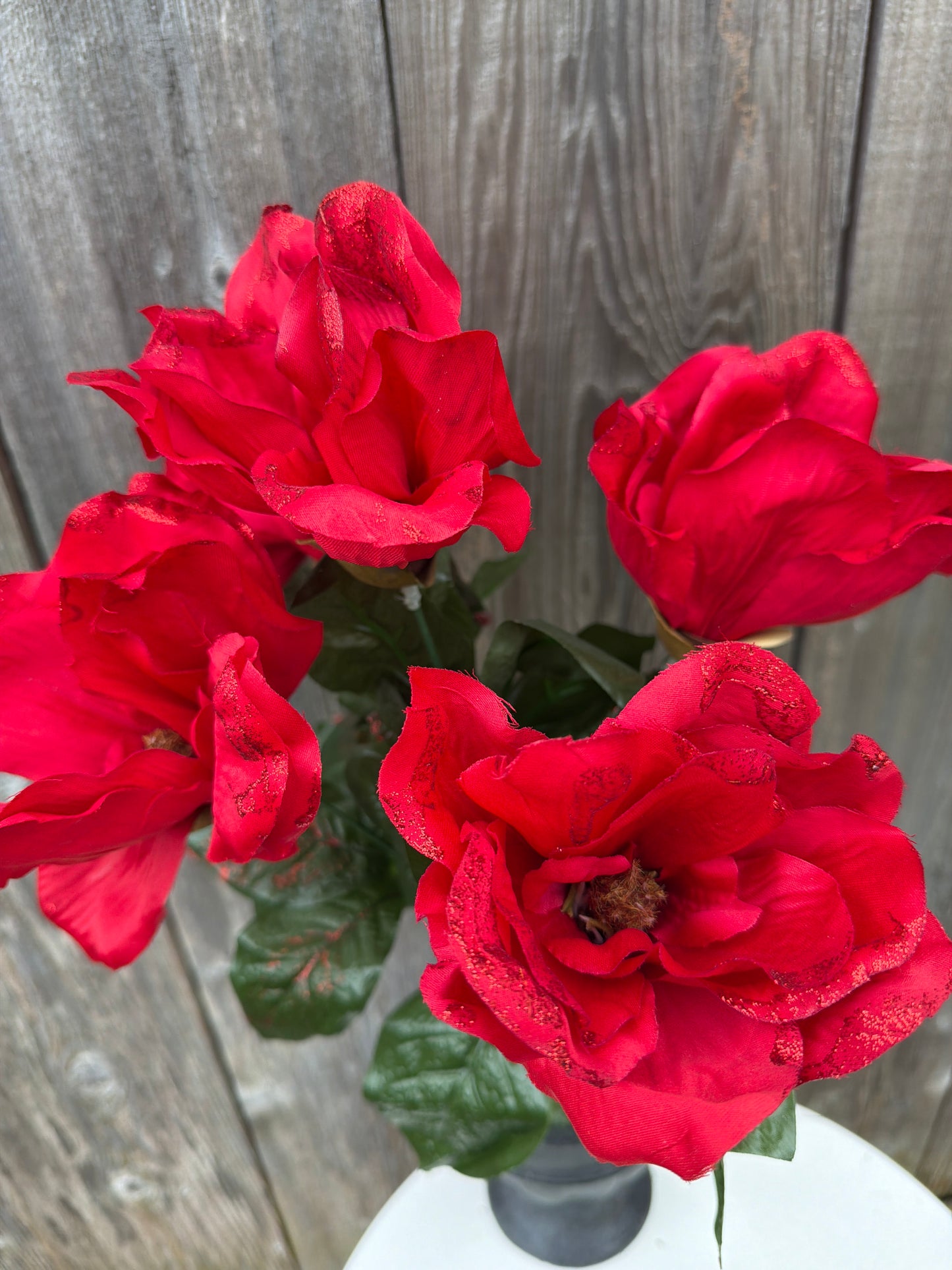 MAGNOLIA BUSH X9 W/GLITTER RED 46631