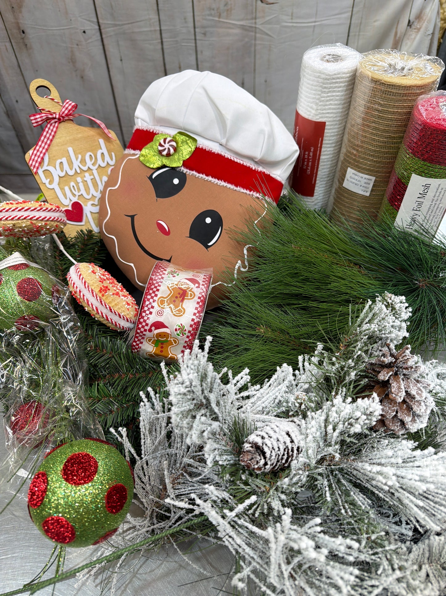 Gingerbread Wreath Kit