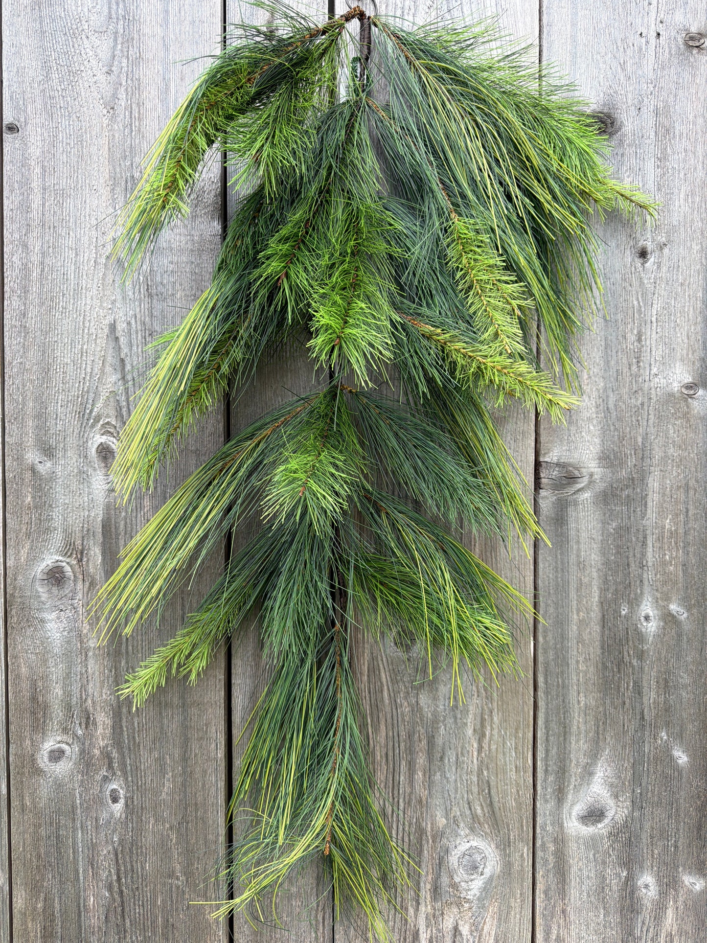 PVC LONG NEEDLE PINE DROP   39413