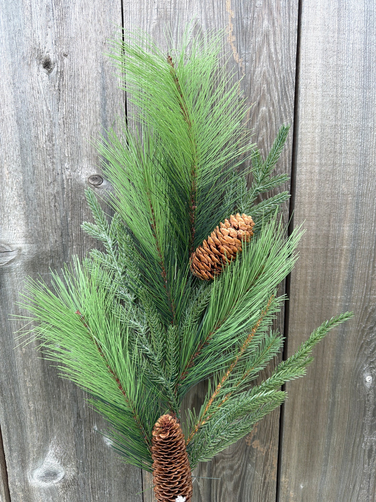 PVC MX PINE W/CONE SPRAY  38401