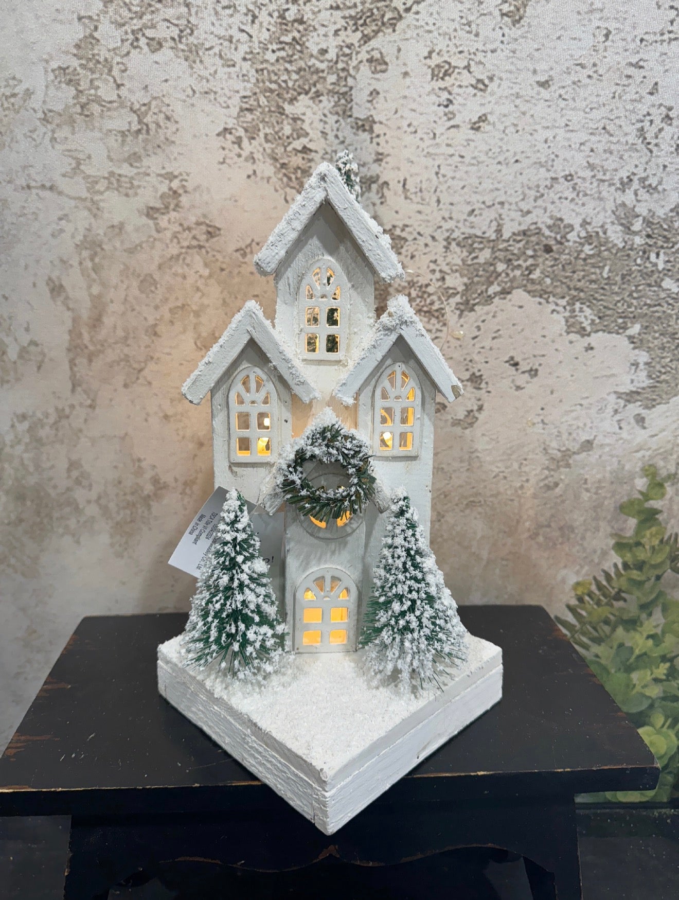 Wooden House   SA16890-1